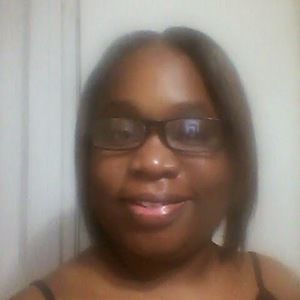 Meet your Posher, Cassandra